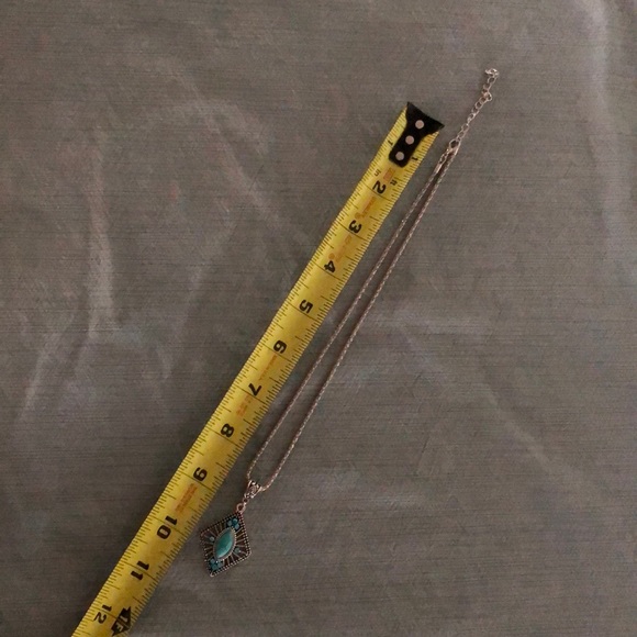 Turquoise Necklace - Picture 4 of 6